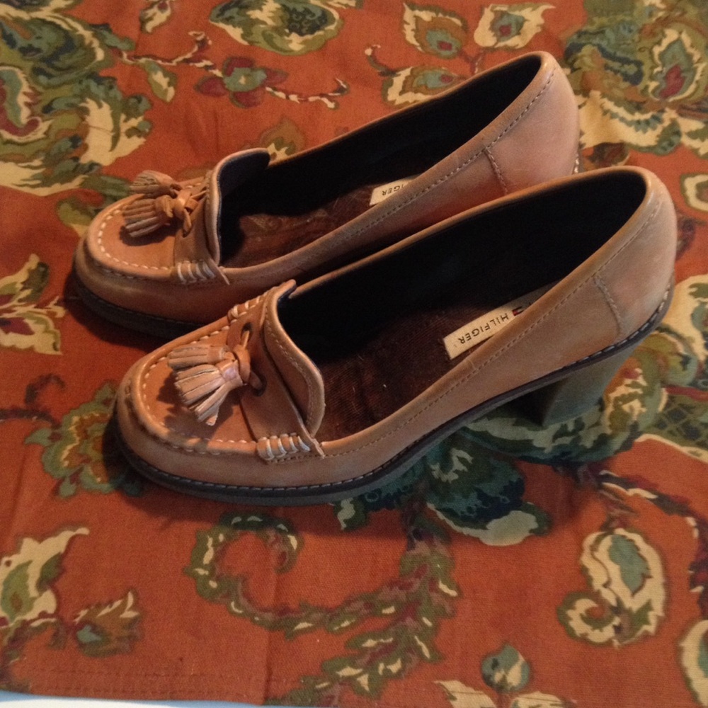 Tommy Hilfiger Tan Tassel Block Heel Loafers